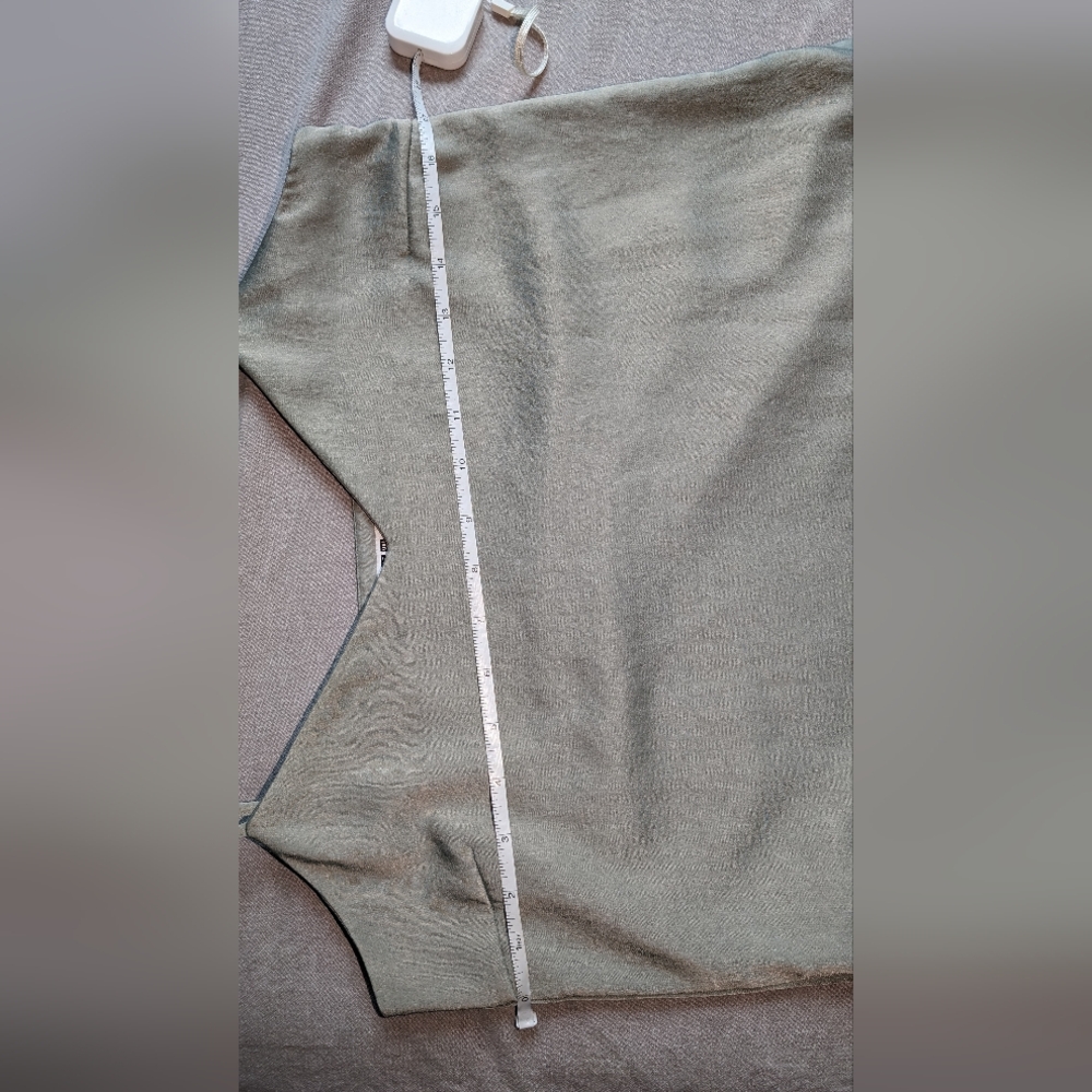 Uniqlo silk slip dress - Picture 6 of 7